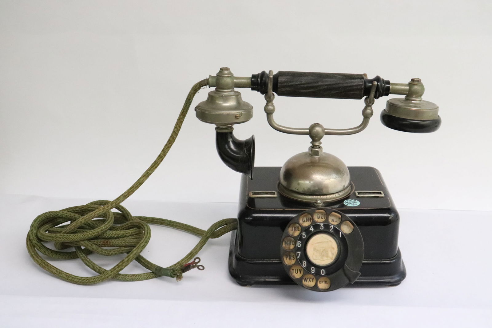 A rare vintage French dial telephone (1 of 9)