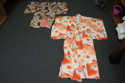 2 vintage Japanese silk kimono