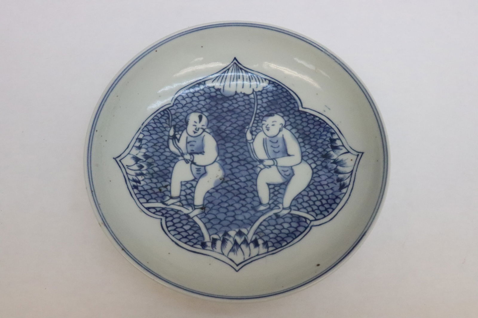 Chinese blue and white porcelain plate (1 of 6)