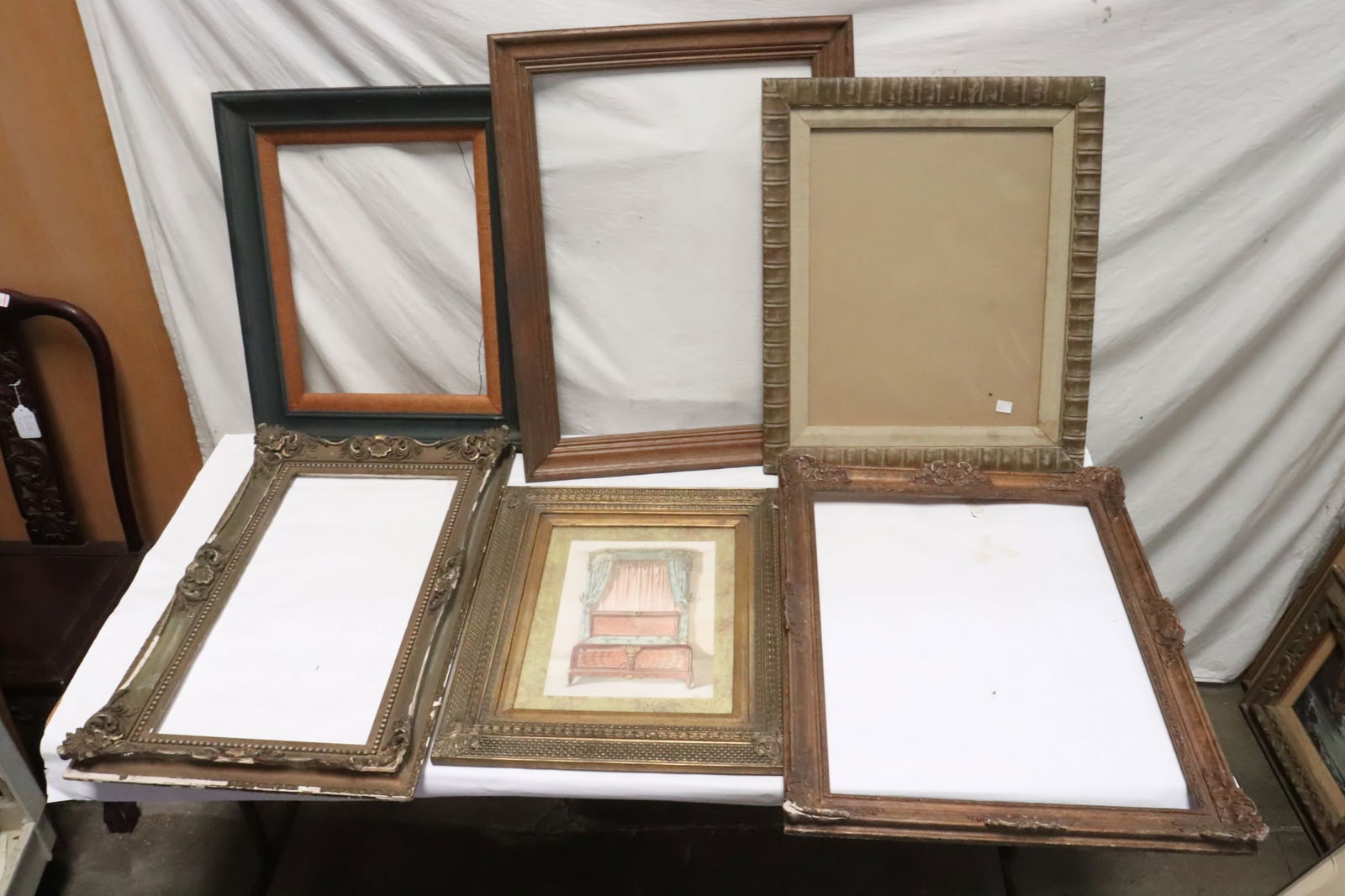 6 painting frames: 6 painting frames, 15.35"x11.5" (F:22.85"x18.8"x1.2") - 30.35"x18.2"x2.2"
