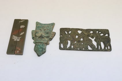 4 bronze table articles