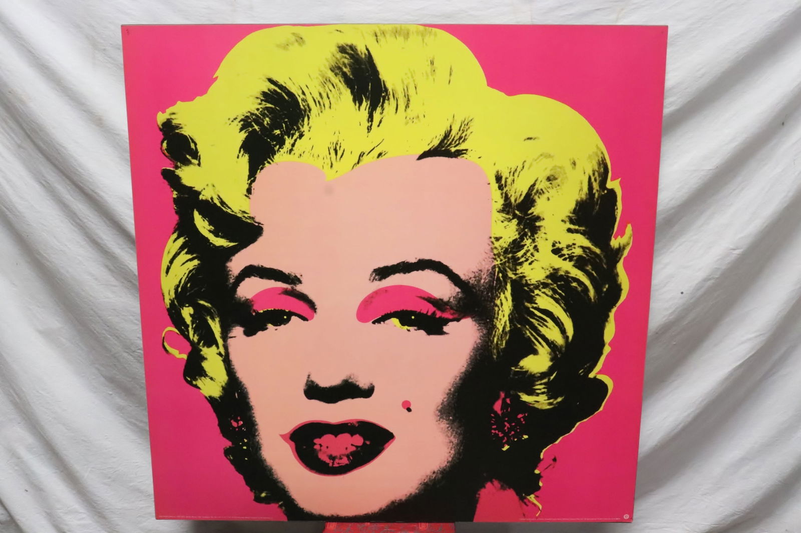 Andy Warhol, screen print in color by Le Neues co. c1993: Andy Warhol (New York, 1928-1987), "Marilyn Monroe", screen print in color by Le Neues co. c1993, 38.2"x38.2"x1.6"