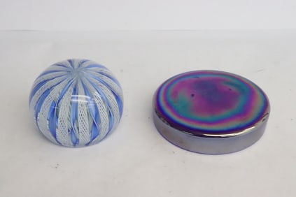 2 paper weights