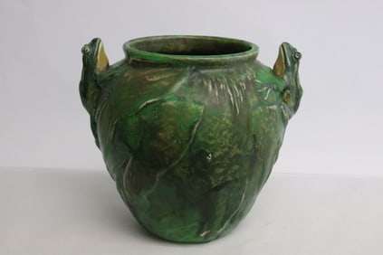 Weller pottery jar with frog motif handles