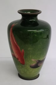 Japanese wireless cloisonne vase, signed