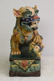 Chinese vintage sancai earthenware fulion