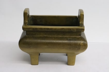 A very heavy Chinese vintage bronze censer