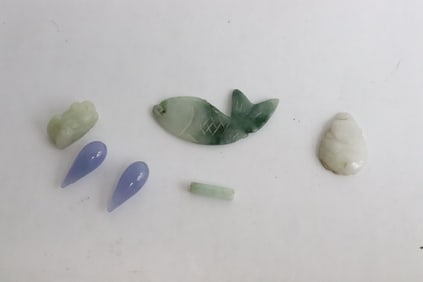 Lot of misc. jadeite items