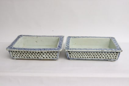 Pair early 19th c. porcelain planters, Daoguang period