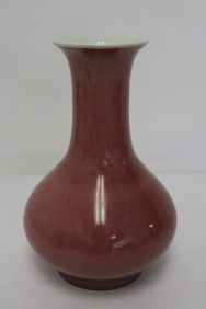 Chinese red glazed porcelain vase