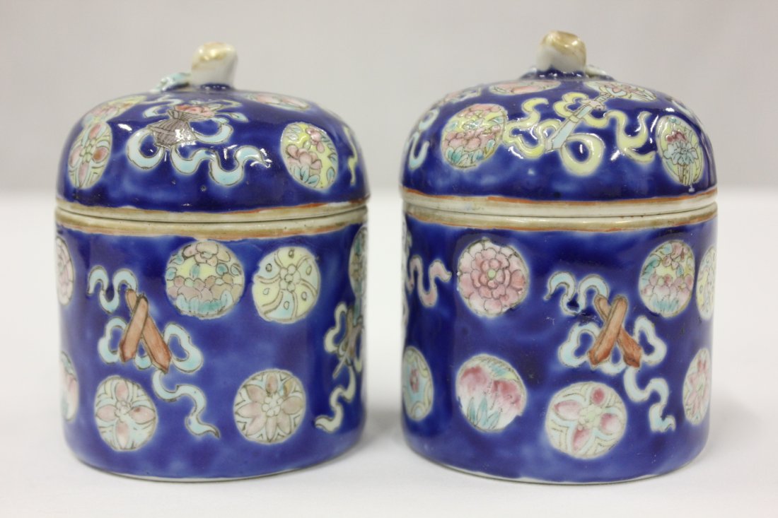 Pair Chinese antique Famille rose covered tea warmer: Pair Chinese antique Famille rose porcelain tea/wine cups with covered porcelain warmer, maker's mark, 3.75"Hx3.8"dia