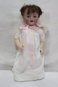 Kammer and Reinhardt/ Simon Halbig large bisque head doll