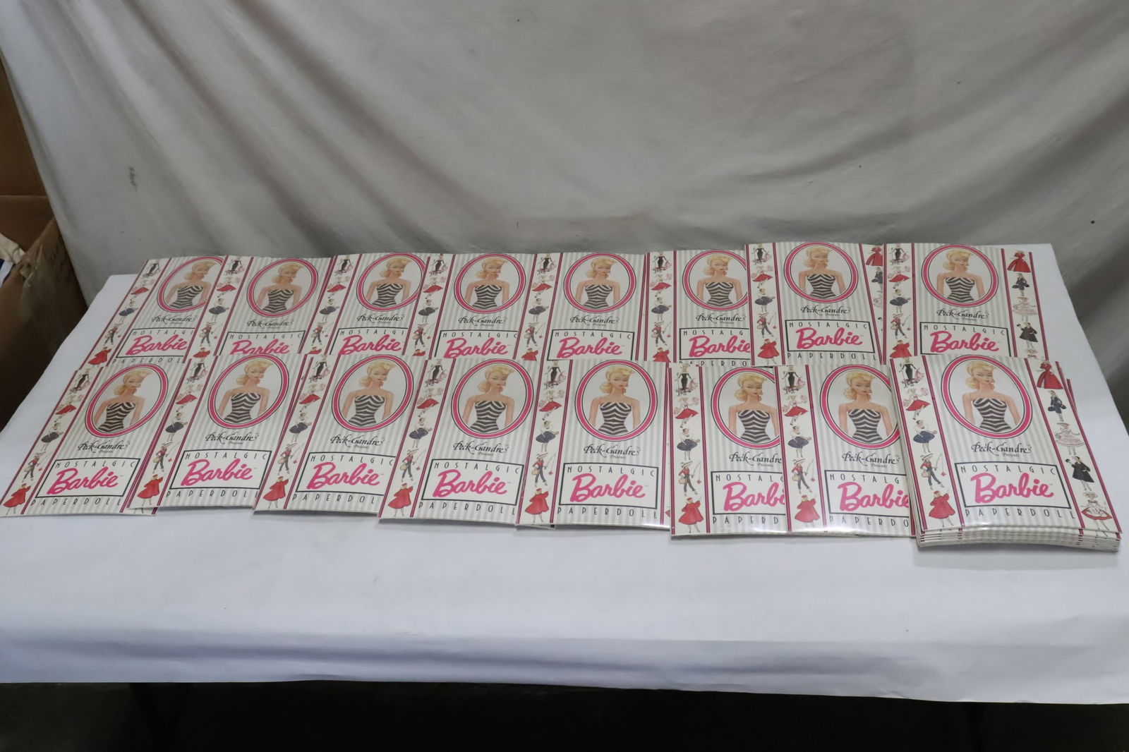 25 nostalgic Barbie paper dolls (1 of 8)