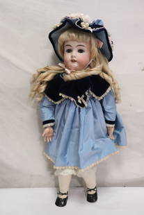 Large German bisque head Max Handwerck #7 doll: Large German bisque head Max Handwerck #7 doll, 33.2"H