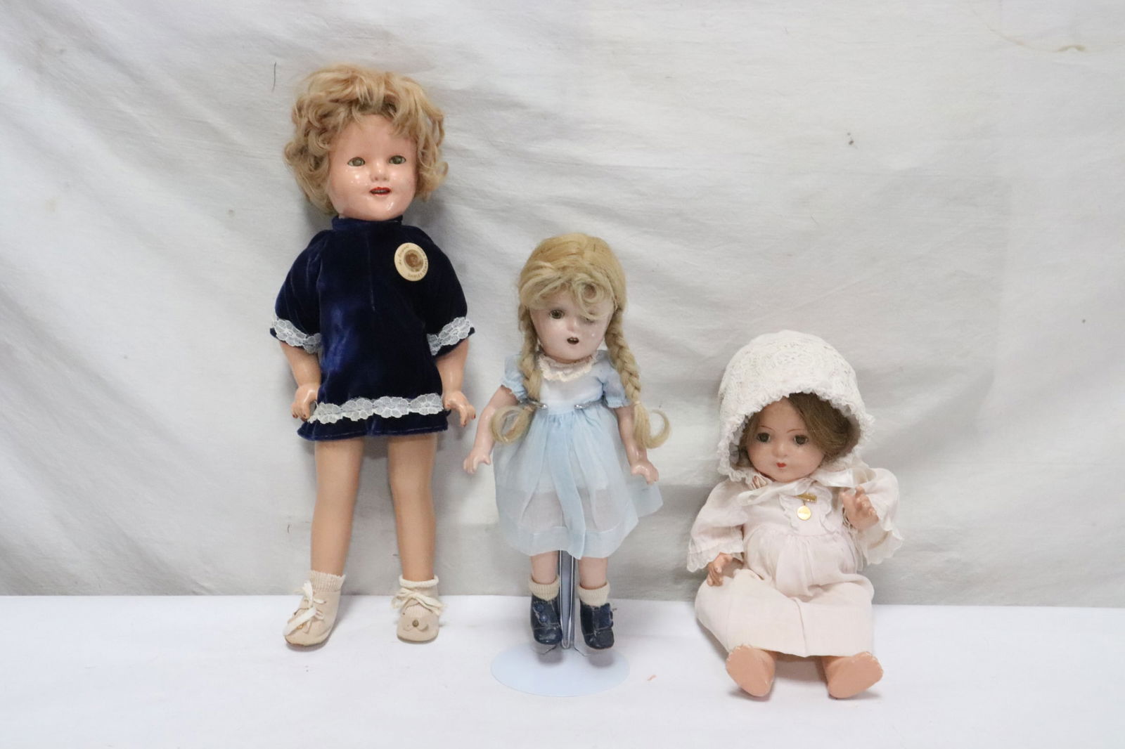 3 vintage American composition dolls (1 of 13)