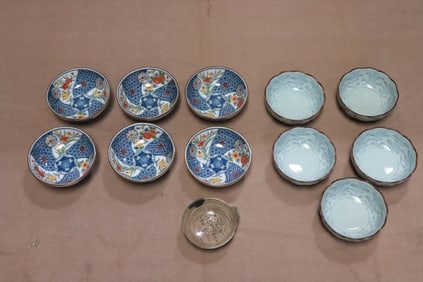 Lot of imari style bowls