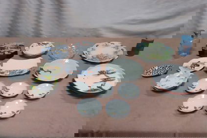 Lot of porcelain and glass pieces