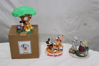 3 Disney table ornaments