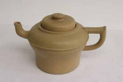 Chinese Yixing teapots