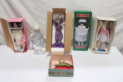 Lot of dolls; including a Madame Alexander doll