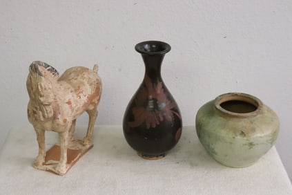 3 pottery pieces