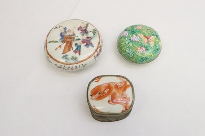 3 Chinese vintage boxes