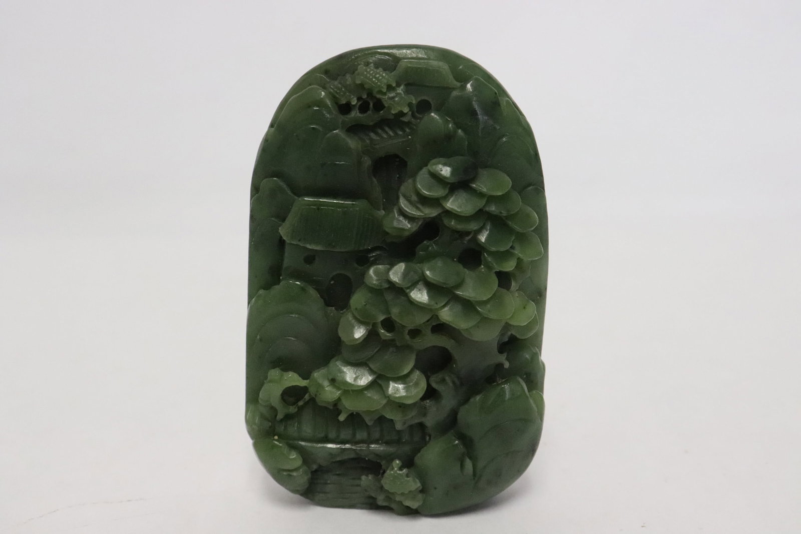 Chinese spinach jade carved ornament: Chinese spinach jade carved ornament, 3.3"x2.15"x1.25"