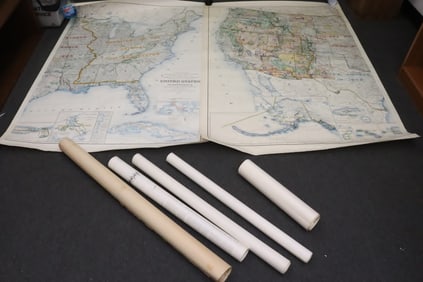 Lot of vintage maps