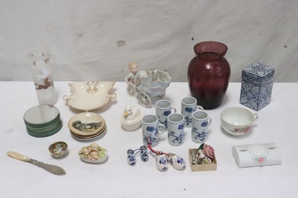 Lot of misc. porcelain and glasses