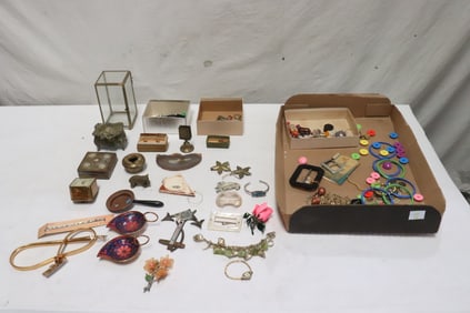 Lot of misc. jewelry