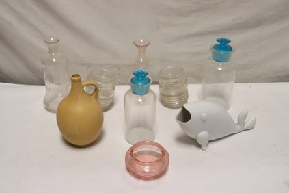 Lot of misc. porcelain, and art glass pieces