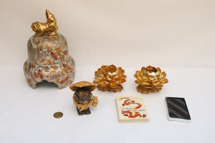 Lot of Japanese items