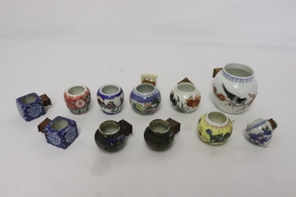 11 Chinese vintage porcelain bird feeders