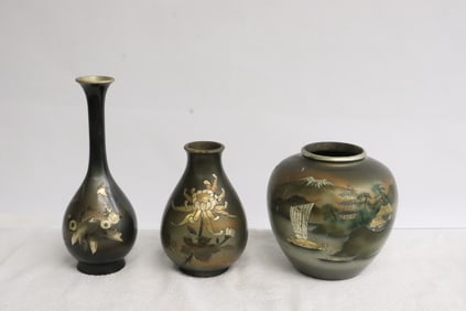 3 Japanese metal vases