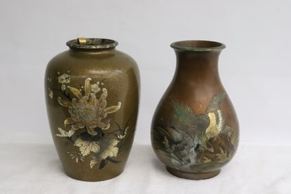 2 Japanese 20th century bronze shakudu jars