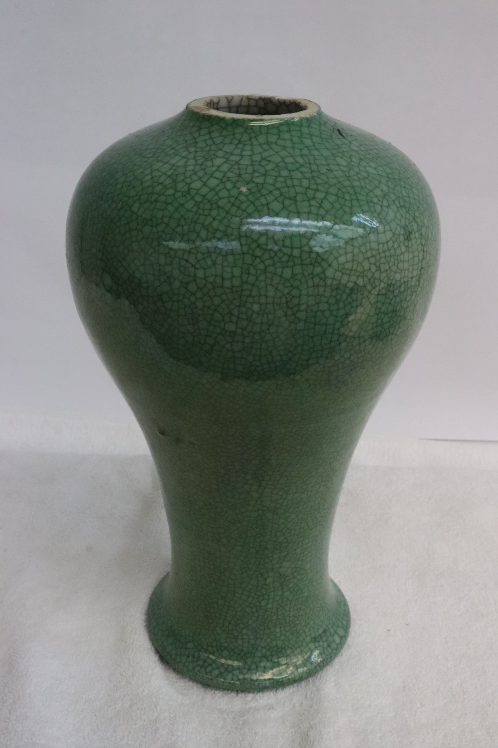 Chinese vintage celadon porcelain vase: Chinese vintage celadon porcelain vase, top cut off, bottom drilled, 9.15"x5.4"dia