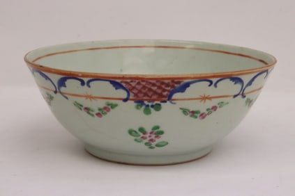 19th century export famille rose bowl