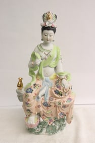 Chinese famille rose porcelain sculpture
