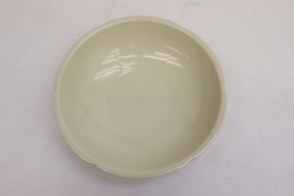 Song style white porcelain bowl