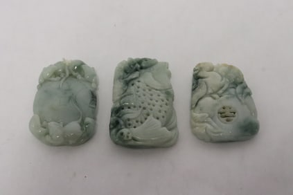 3 Chinese jadeite carved ornaments
