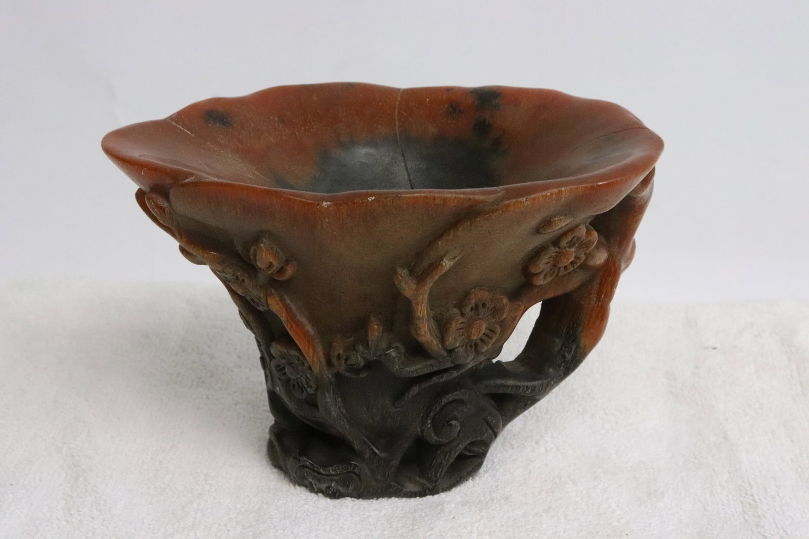 A horn style carved libation cup (1 of 8)