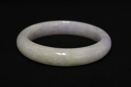 natural color lavender jadeite bangle w/ GIA certificate