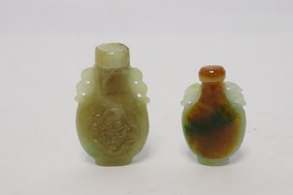 2 Chinese miniature jadeite carved snuff bottles