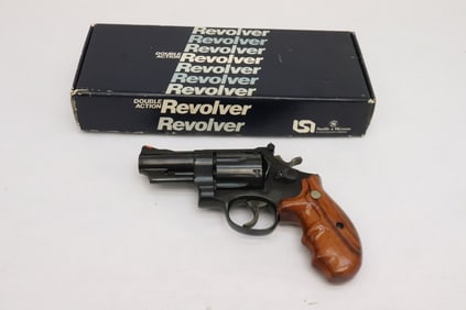 Smith & Wesson, 29-3, 44 Mag barrel, Revolver