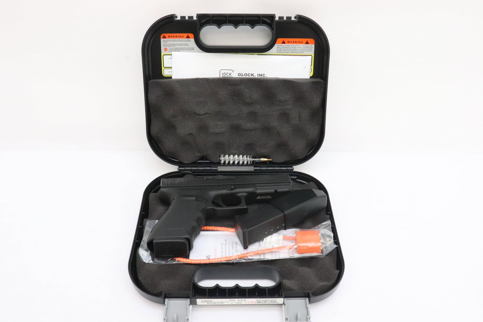 Glock, 20, 10mm, Semi auto: Barrel length: 4.6", serial #: BYSF272, Comes with original box. California ok, no international shipping, California and out of state shipping to your local FFL. Buyer is responsible for checking loc