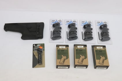 Lot of gun grips