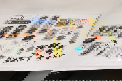 Large lot of misc. gun related items