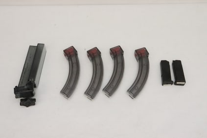 6 plastic magazines