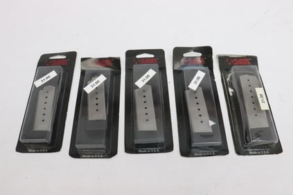 Four 9-7, and one K920-8 magazines by Kaha