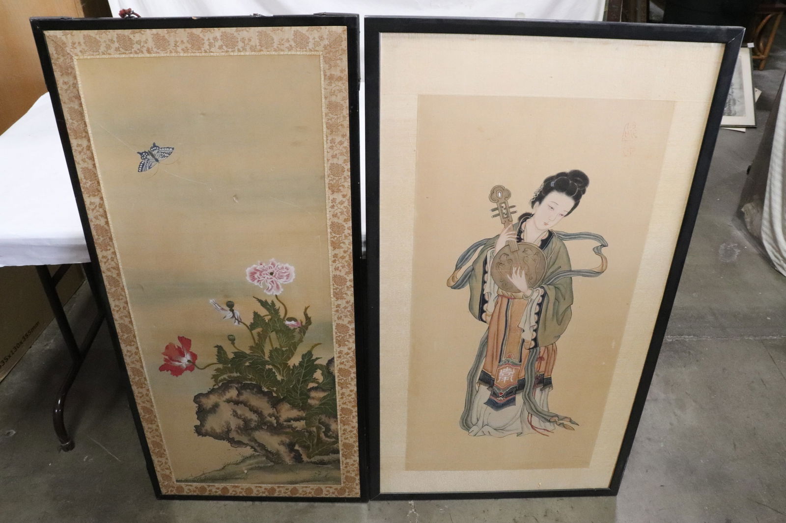 2 Chinese watercolor on silk panels: 2 Chinese watercolor on silk panels, 35.35"x17.5" (F:44.4"x24.5"x0.75"), 39.5"x15.8" (F:44.4"x20.85"x0.7")